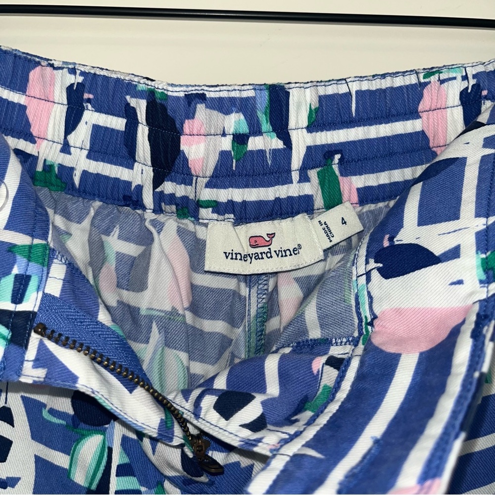 Vineyard Vines Women's Harbor
Scene Print Flowy Shorts Marlin Blue - Picture 3 of 6